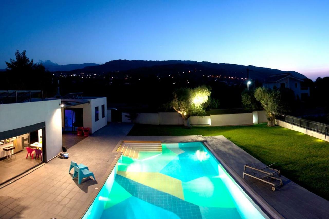 Villa Natasa Lampiri  Экстерьер фото